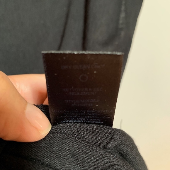 Robbi & Nikki black top with embellished neck line - Picture 4 of 7